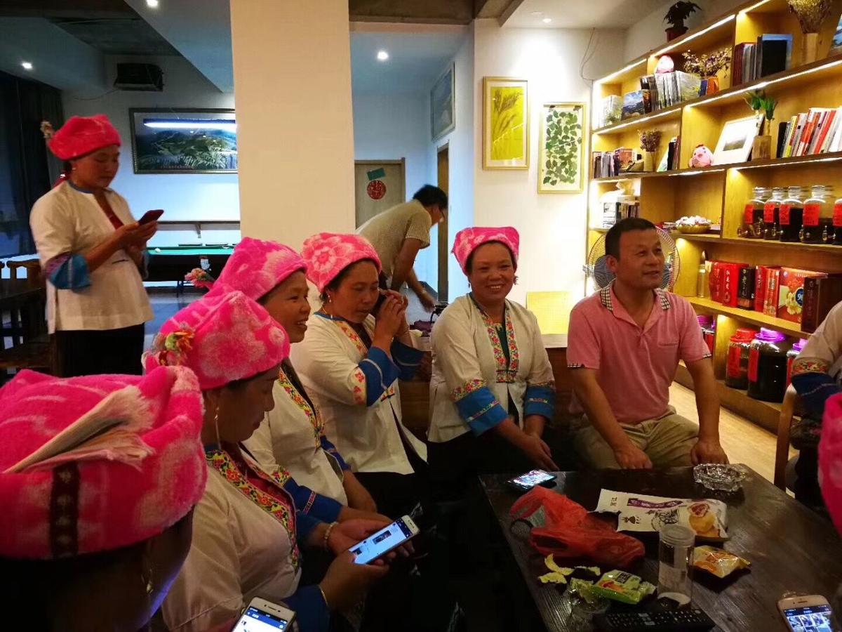 Travelling With Hotel Long Ji Ping An Long Thành Ngoại thất bức ảnh